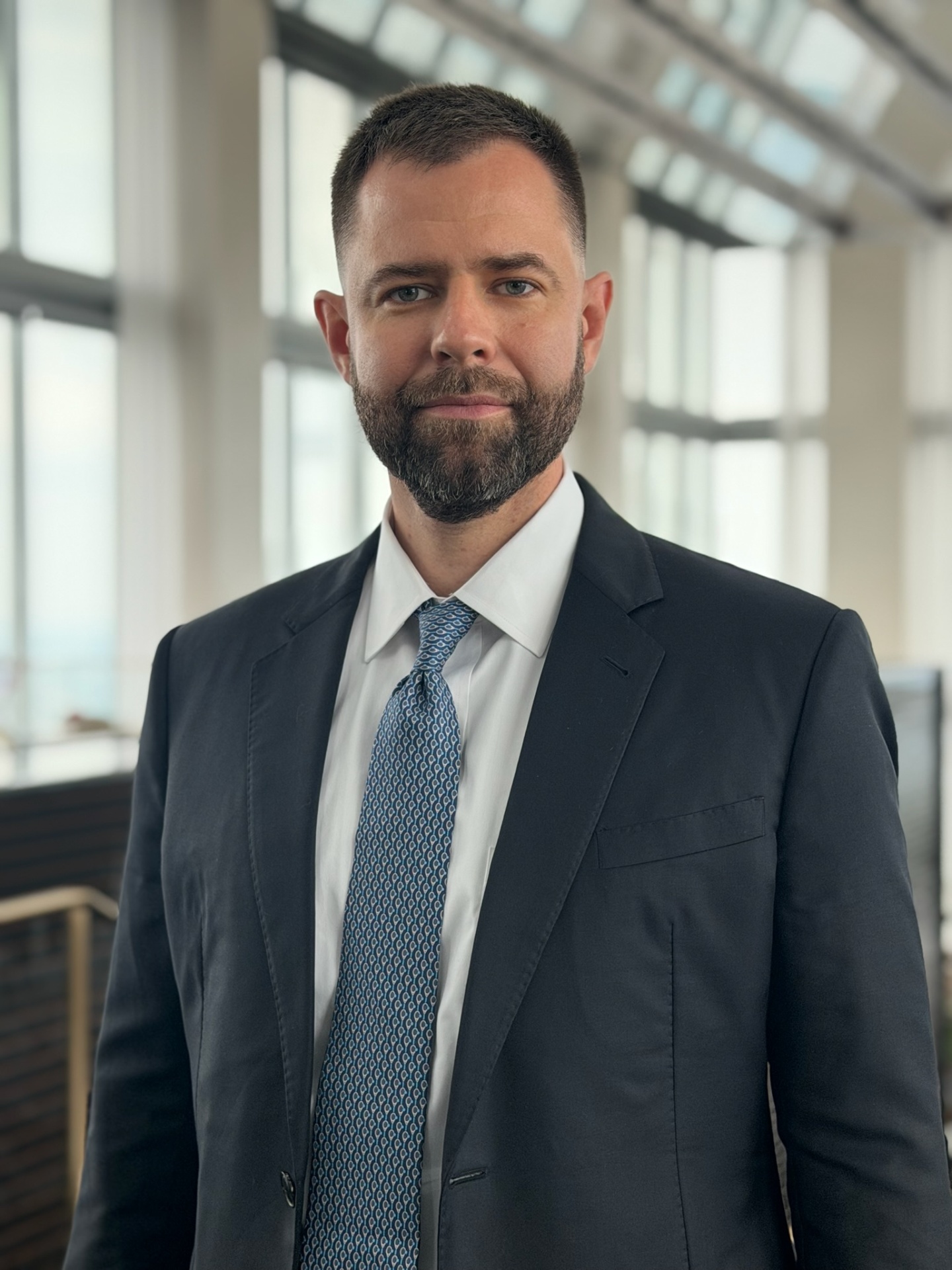 Pavlo Buryi, economic consultant